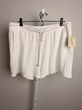 Universal Thread Womens XXL Cream Terry Lounge Shorts Drawstring NWT